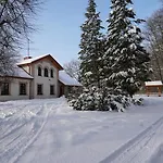 Kwatera Mysliwska Stary Tartak Проживание в семье *